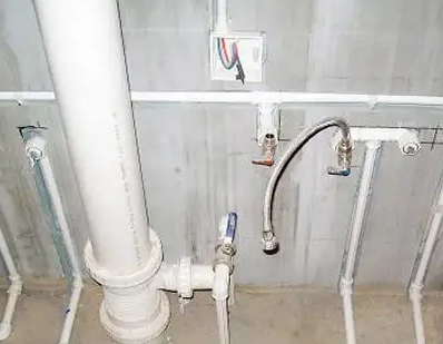 自流井水管维修价格明细 自流井水管维修价格明细
